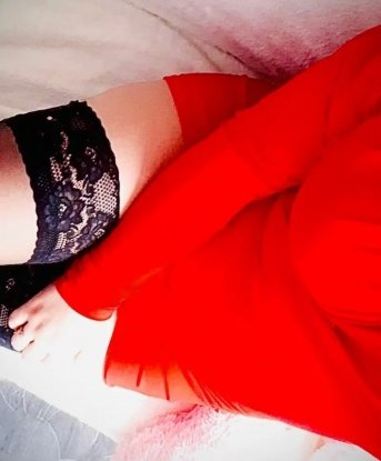 Родной! 🌸 Я воплощение твоих самых потаенных фантазий... Представь себе сказочные приключения, наполненные страстью и наслаждением. 😉 Я креативная и нежная Мося, с богатым опытом и умением доставлять удовольствие. Позволь мне позаботиться о твоей жажде новых ощущений, и ты откроешь для себя мир незабываемых эмоций. Отведи глазки на мои фото – чувственные и соблазнительные. Живу в Москве и готова порадовать тебя своими услугами. За мной остаются только положительные отзывы и улыбки на лицах моих довольных клиентов. 🌟 Позвони мне и мы отправимся в удивительное путешествие наслаждения и раскрепощения...💋 Оксана